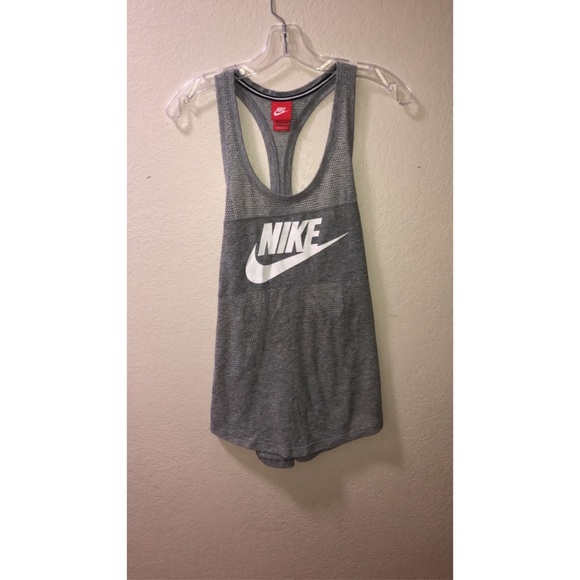 Nike Tops - Shirt